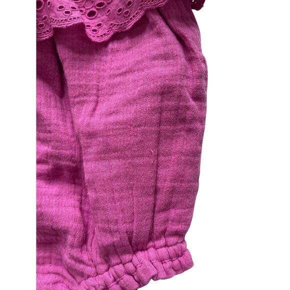 NWT Gap Muslin Eyelet Ruffle Sunsuit Romper Size 18-24m - Picture 3 of 4